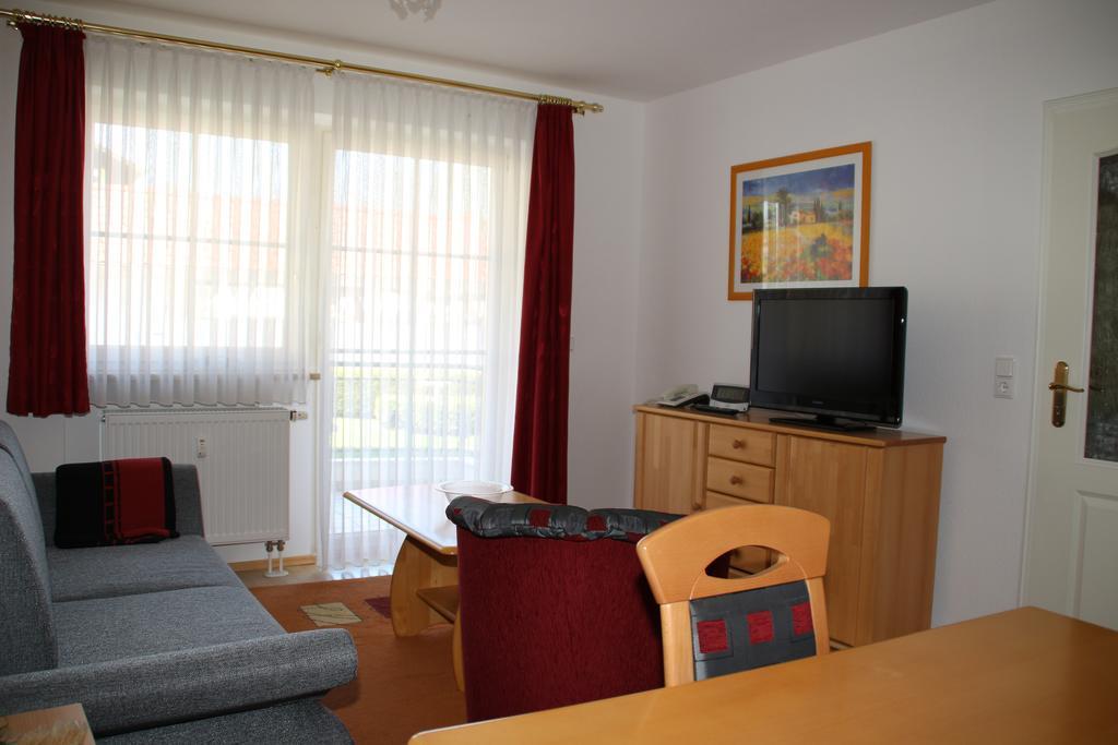 2 Zimmer Kursuite Bad Fuessing Exteriér fotografie